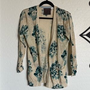 GUINEVERE (Anthropologie) Floral Cream Women's Cardigan - M